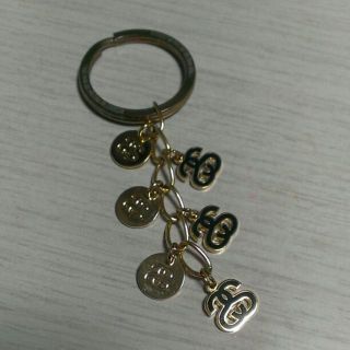 STUSSY（キーホルダー ・ ゴールド/金色系）のフリマアイテム一覧