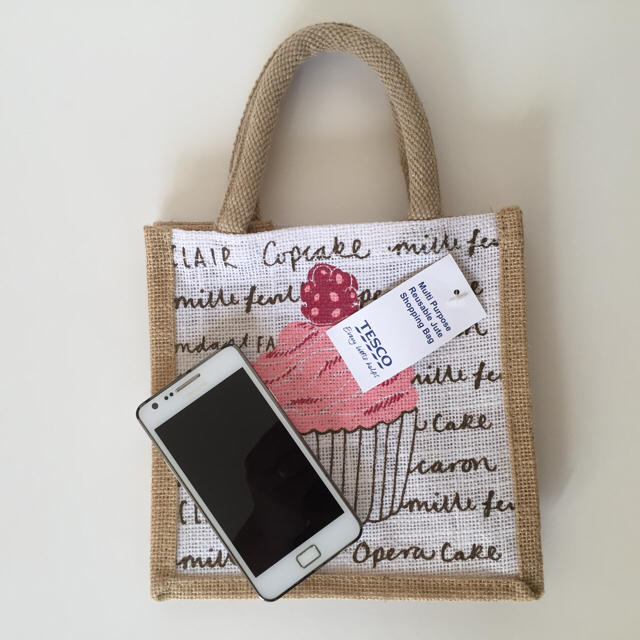 イギリス TESCO（テスコ）小さなミニエコバッグ（スイーツ）の通販 by