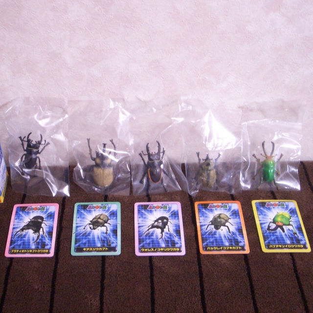 ☆甲虫王者ムシキング 新甲虫図鑑4 全10種☆ラストの通販 by