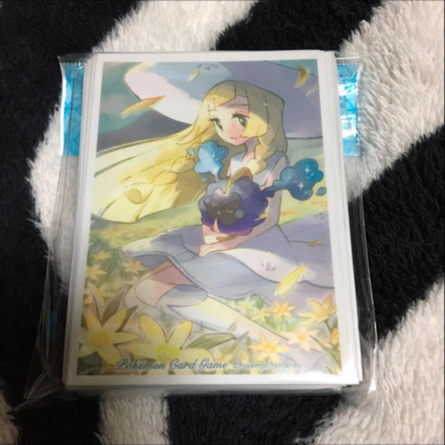 デッキシールド】リーリエ スリーブの通販 by あめたま's shop｜ラクマ