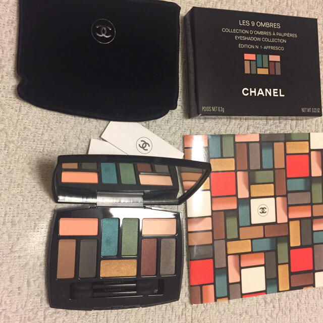 CHANEL - 新品同様☆「シャネル」史上最多9色のアイシャドウパレット