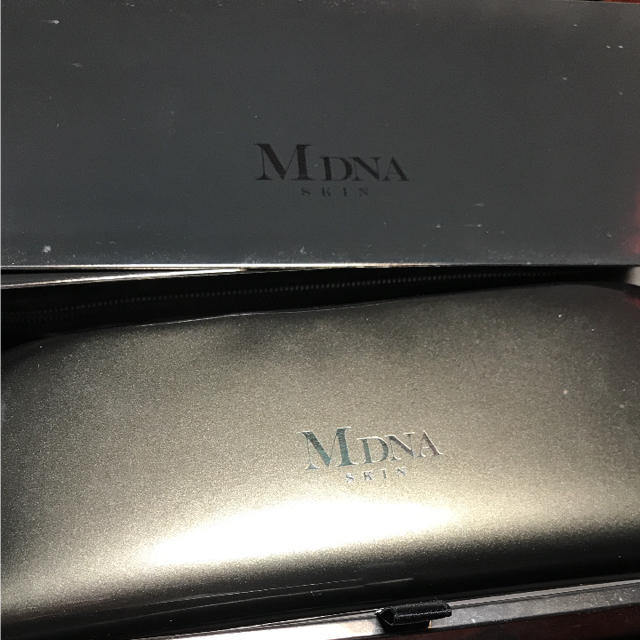 ReFa - マドンナ共同開発！マグネティックフロー！の通販 by りお's