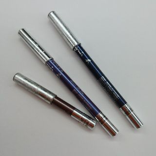 agnes b.（アイライナー）のフリマアイテム一覧