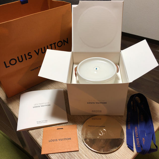 LOUIS VUITTON - 【限定販売】ÎLE BLANCHE ミディアム キャンドルの