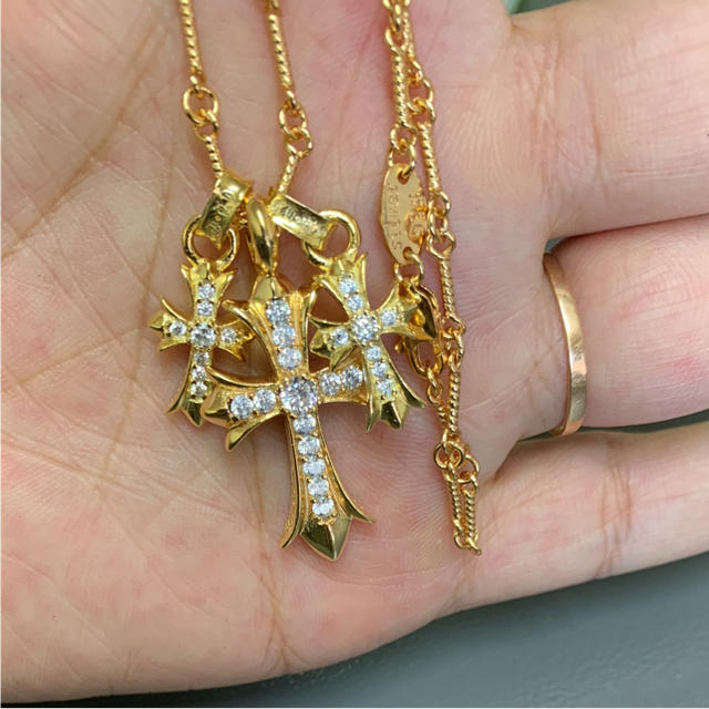 22k gp加工、3連 クロスネックレス、クロムハーツ好きに、ツイスト