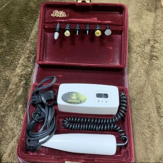 ネイルマシン ソリス ネイルマシーンの通販 by icsc180's shop｜ラクマ