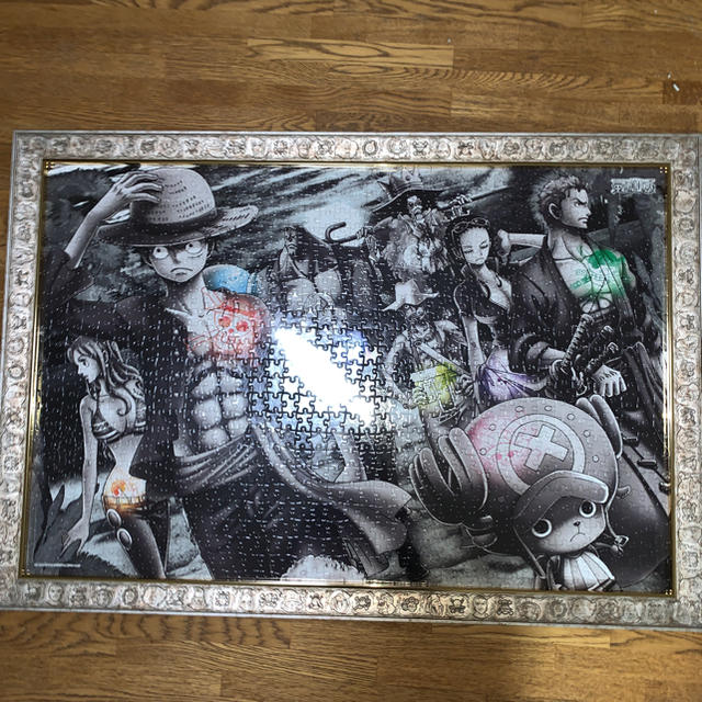 ONE PIECE 上陸 パズル 1000P 完成品！の通販 by ラクマは理不尽