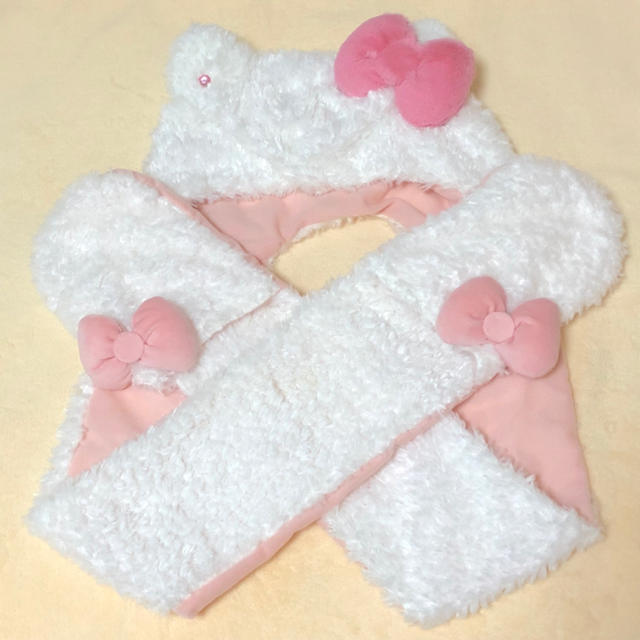 USJ - USJ ハローキティ マフラー 帽子の通販 by shop｜ユニバーサル