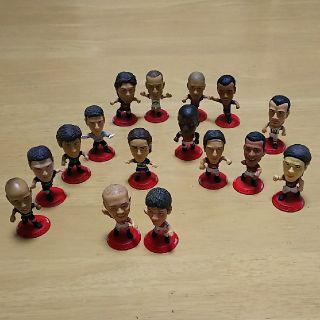 コカ・コーラ - コカ・コーラ サッカー選手フィギュアの通販 by 汐音