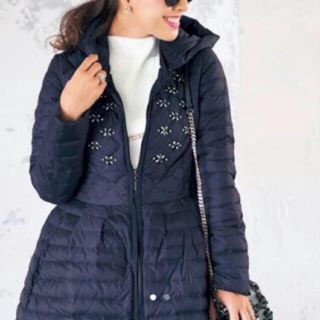 Chesty（フリル ・ ダウンコート）のフリマアイテム一覧