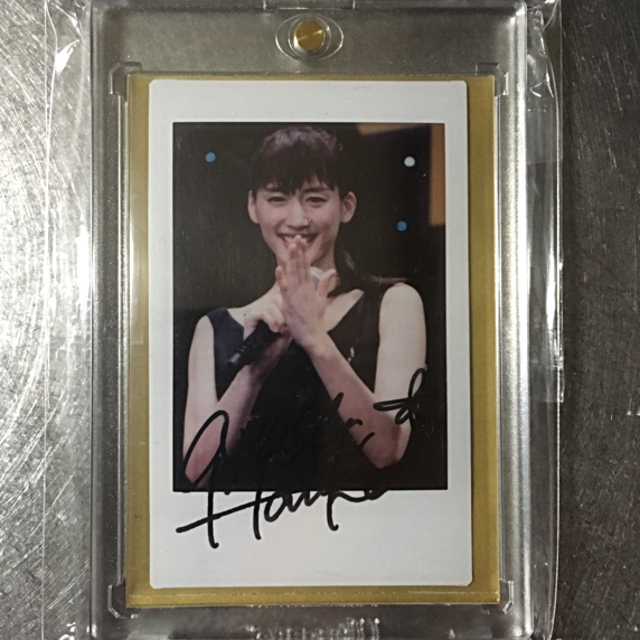 直筆サイン入りチェキ②（綾瀬はるかさん）の通販 by ボスnan's shop