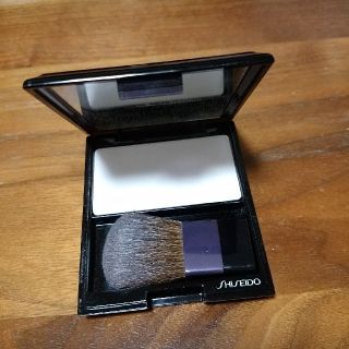 SHISEIDO (資生堂)（フェイスカラー）のフリマアイテム一覧