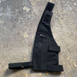 MIU MIU（ボディーバッグ）のフリマアイテム一覧