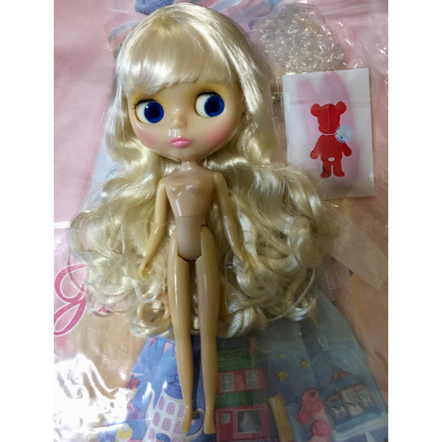 新品 アイシードール 半透明肌 海外製のドールの通販 by 可愛いお人形