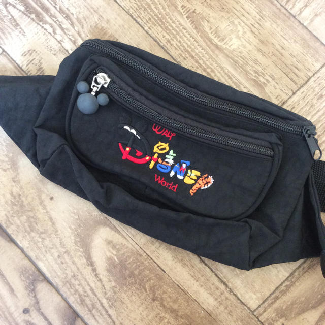 Disney - ウエストポーチ ディズニーの通販 by ♡‧˚₊*̥delta nu‧˚₊*̥