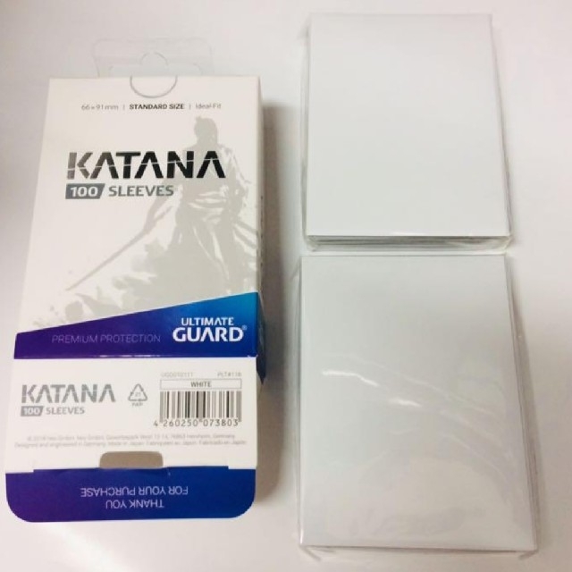 最安値 白 100枚 新品未使用 katanaスリーブ の通販 by プロフ必読｜ラクマ