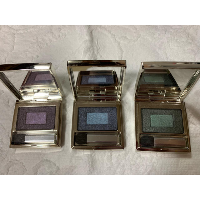 RMK - RMK アイシャドウ 3点セットの通販 by ama's shop｜アール