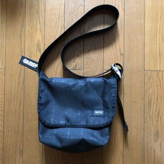 STUSSY（メッセンジャーバッグ）のフリマアイテム一覧