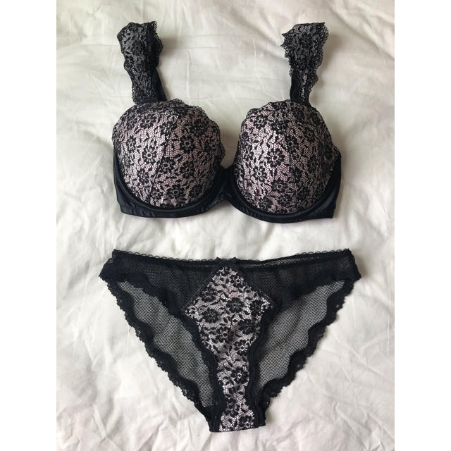 Victoria's Secret - VICTORIA'S SECRET ブラセット 32DDD (日本サイズ