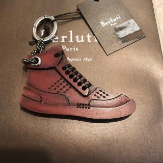 BERLUTI（バッグチャーム）のフリマアイテム一覧