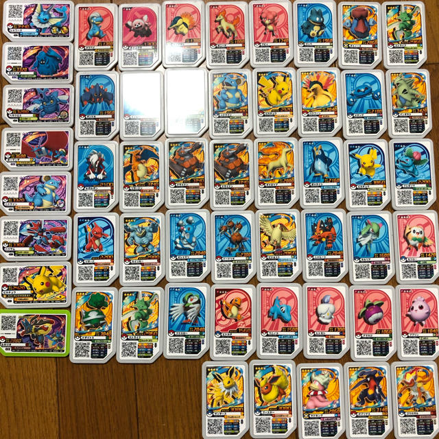 ポケモン - ポケモンガオーレ・ルカリオ、リザードン、Z技ピカチュウ