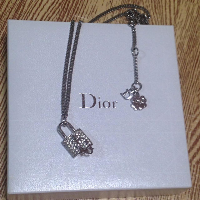 Dior - Dior♡南京錠ネックレスの通販 by mako's shop｜ディオールなら