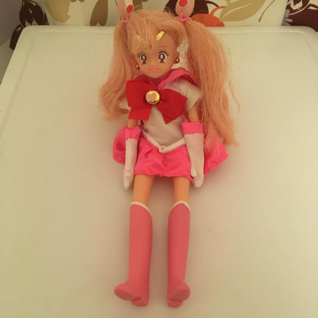 セーラームーン ちびうさ フィギュア 人形の通販 by おもち's shop｜ラクマ