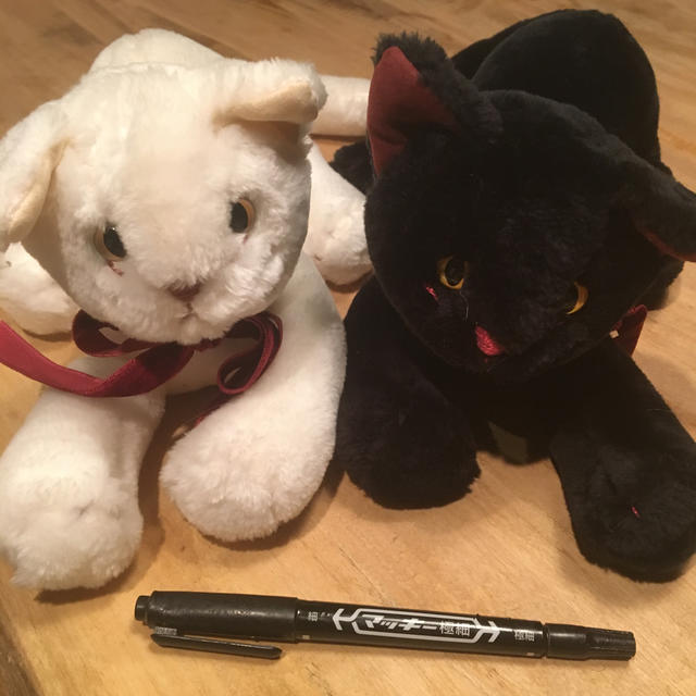 モンスイユ 猫のぬいぐるみ 2匹セットの通販 by マスターR's shop｜ラクマ