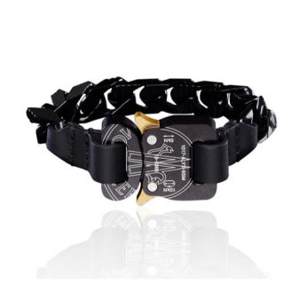 MONCLER（ブレスレット）のフリマアイテム一覧