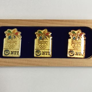 NTTdocomo（バッジ/ピンバッジ）のフリマアイテム一覧