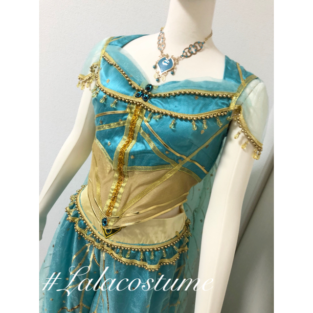 新品未使用☆*。 実写版 ジャスミン ドレス フルセットの通販 by