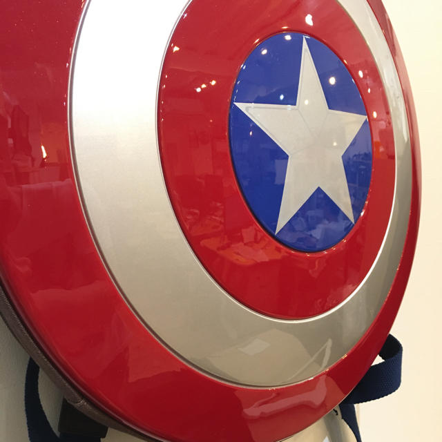 キャプテンアメリカ シールド リュックの通販 by winbell403's shop