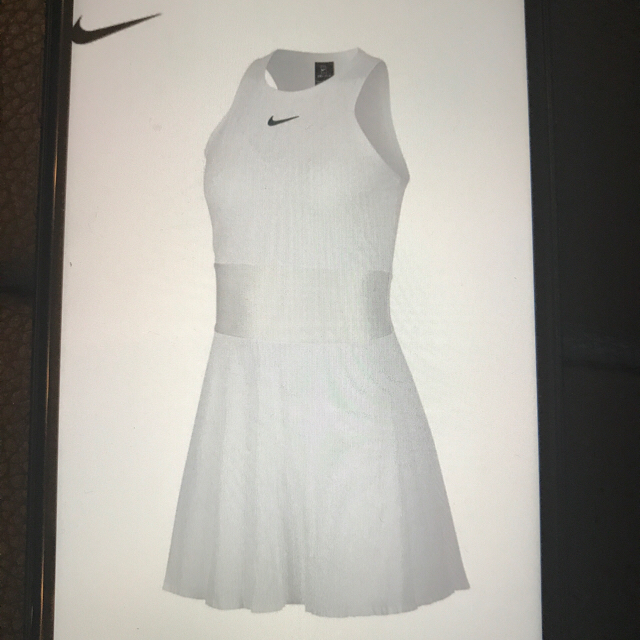 NIKE - テニスウェア ワンピース白 シャラポワモデル XSの通販 by