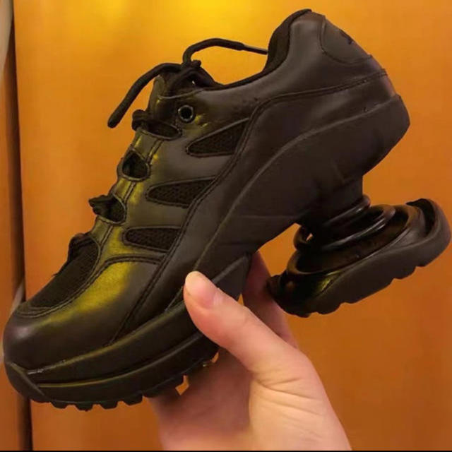 Zcoilスニーカーの通販 by 遊び｜ラクマ