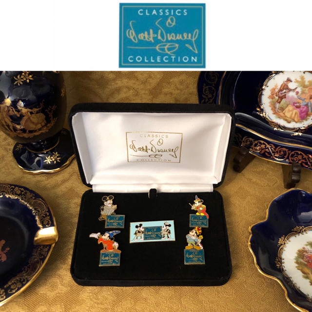 Disney - 激レア！非売品 WDCC ミッキー BOX入りピンズ 5個セット