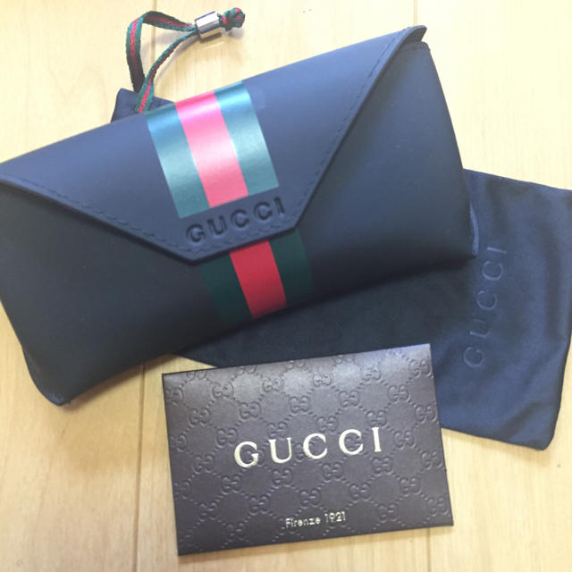 GUCCI - GUCCI メガネケースの通販 by peach's shop｜グッチならラクマ
