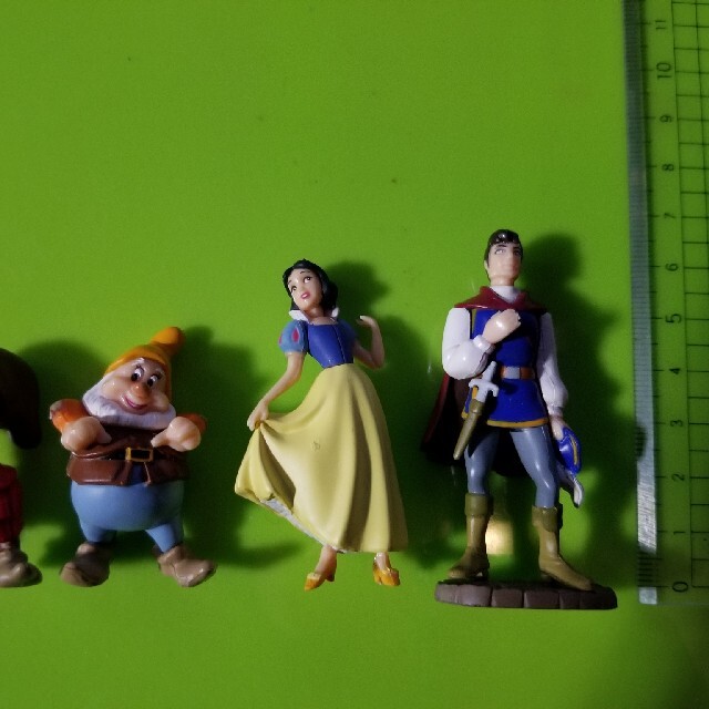 白雪姫 - 白雪姫と七人の小人 チョコエッグの通販 by m's shop