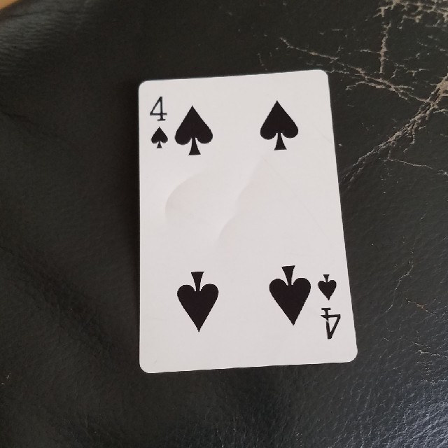 トランプ スペードの4の通販 by きっく's shop｜ラクマ