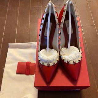 VALENTINO（ハイヒール/パンプス ・ レッド/赤色系）のフリマアイテム一覧