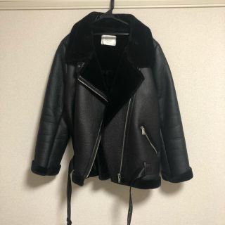 ZARA（レザージャケット）のフリマアイテム一覧