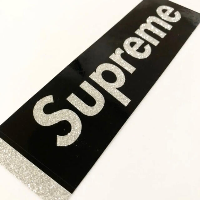 Supreme - SUPREME ラメ ロゴステッカー 黒 NY店購入 ☆レアの通販 by