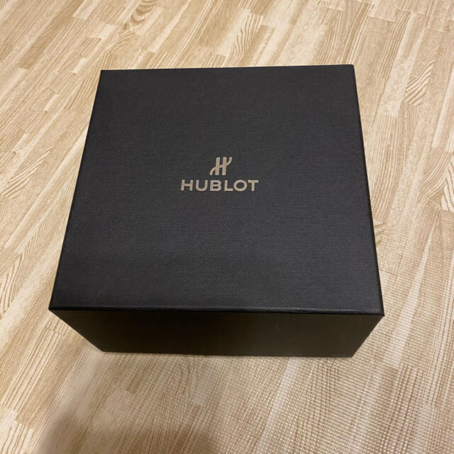 HUBLOT - ウブロの箱の通販 by y｜ウブロならラクマ