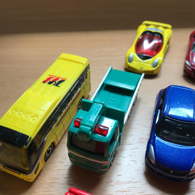 Takara Tomy - トミカ16台セットの通販 by ＊Aya＊'s shop｜タカラ