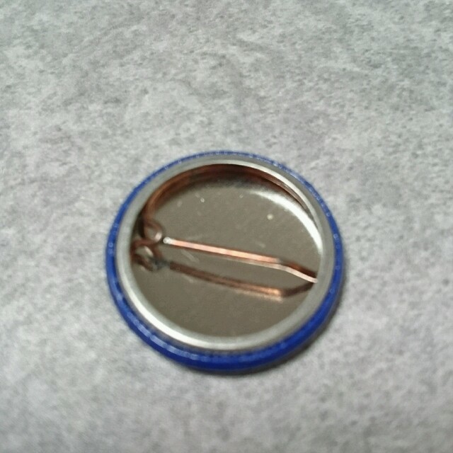 back number缶バッチ(清水依与吏イラスト)の通販 by Happy shop☆｜ラクマ