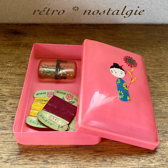 専用です。昭和レトロ セルロイドの裁縫箱と妻楊枝入れ レア 古道具