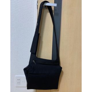 MIU MIU（ボディーバッグ）のフリマアイテム一覧