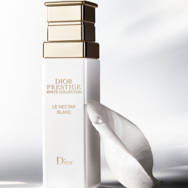 Dior - DIORプレステージホワイトコレクション美容液の通販 by chirolu