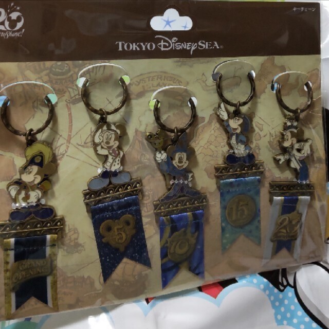 Disney - キーチェーンセット ディズニーシー 20周年の通販 by roy's