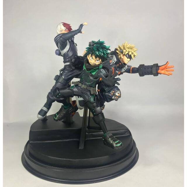 BANPRESTO - 限定価格 ヒロアカフィギュア3体＋オリジナル台座の通販