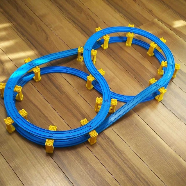 プラレール 無限ループ 8の字レイアウトの通販 by Nissy's shop｜ラクマ